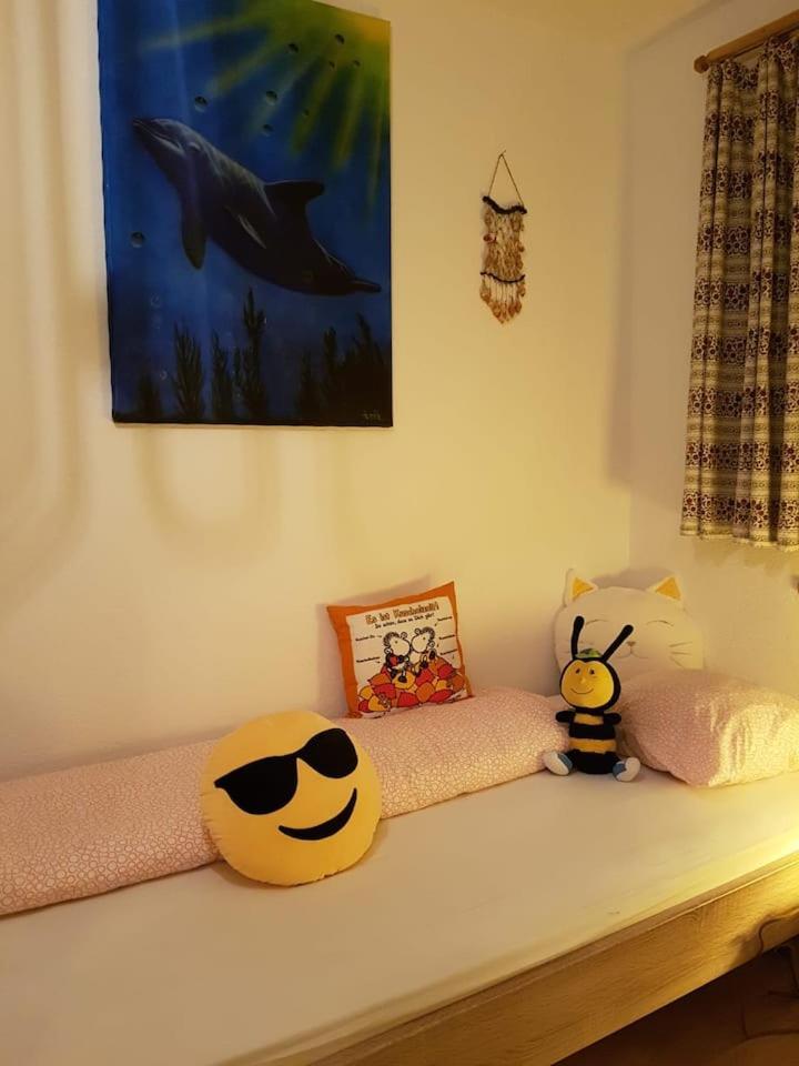 Bed And Breakfast - Die Aelplersuit Fuer Backpackers Im Berghuesli Linthal Exterior foto